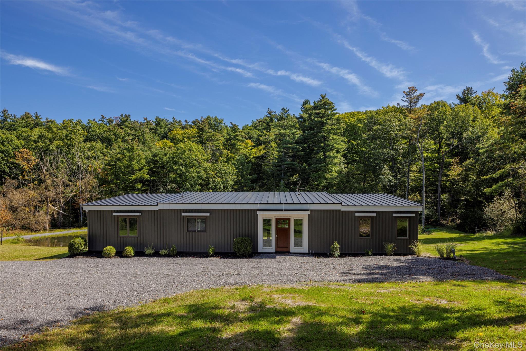 98 Scannell Road Property Photo 4