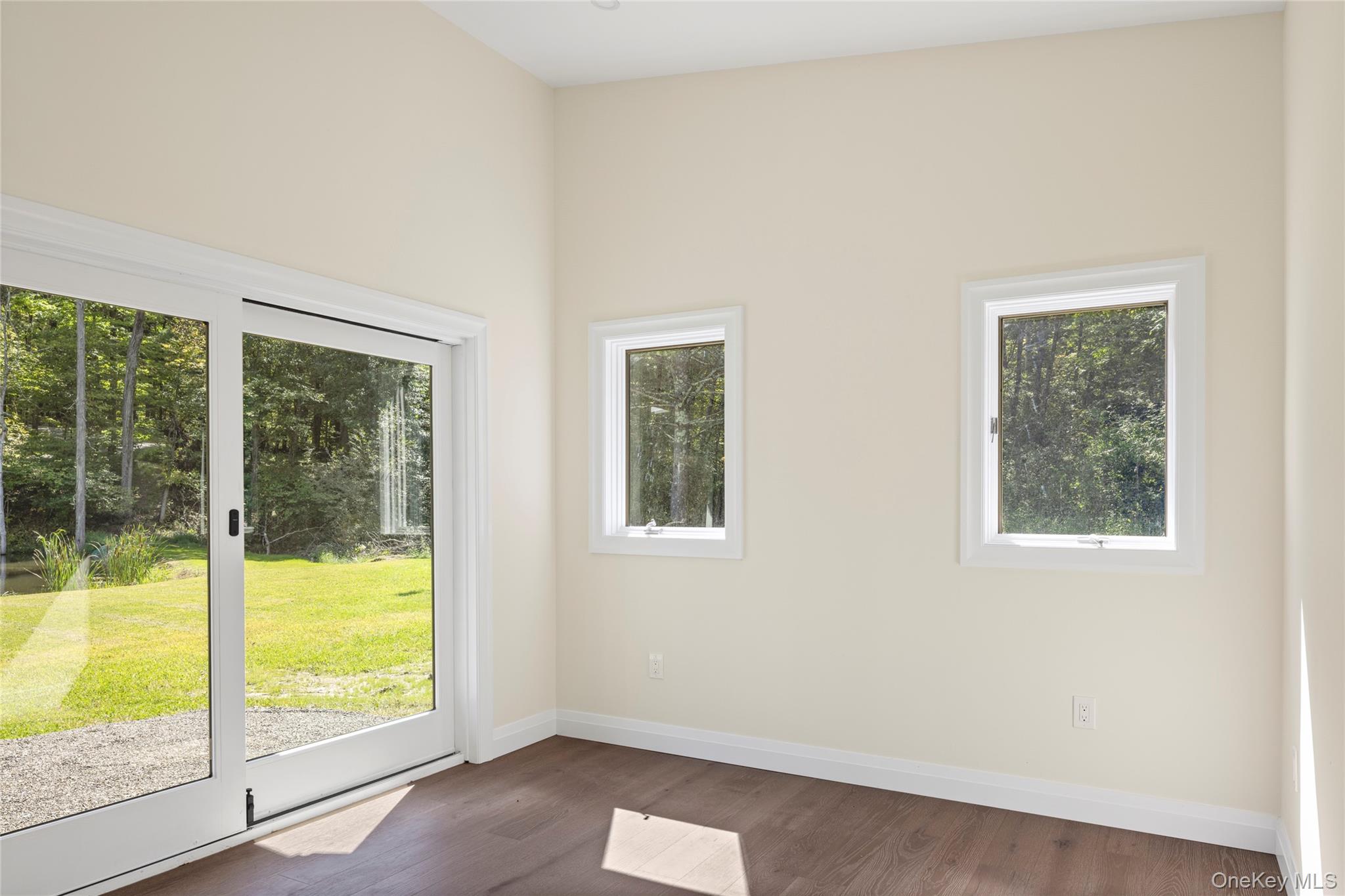 98 Scannell Road Property Photo 14