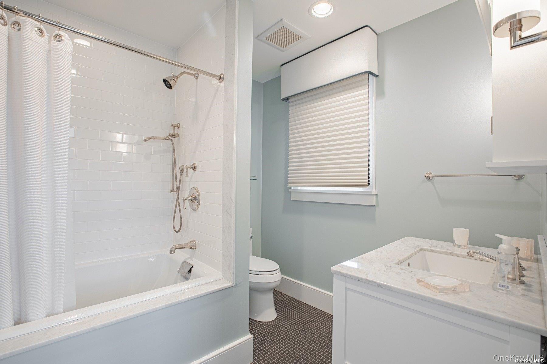11a Captree Property Photo 17