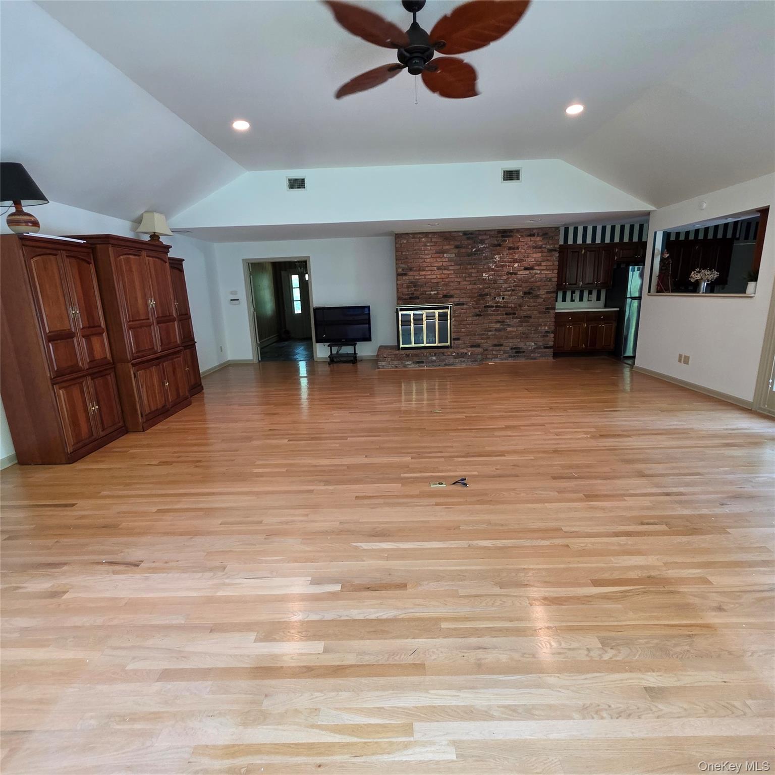 9 Cliff Road Property Photo 13