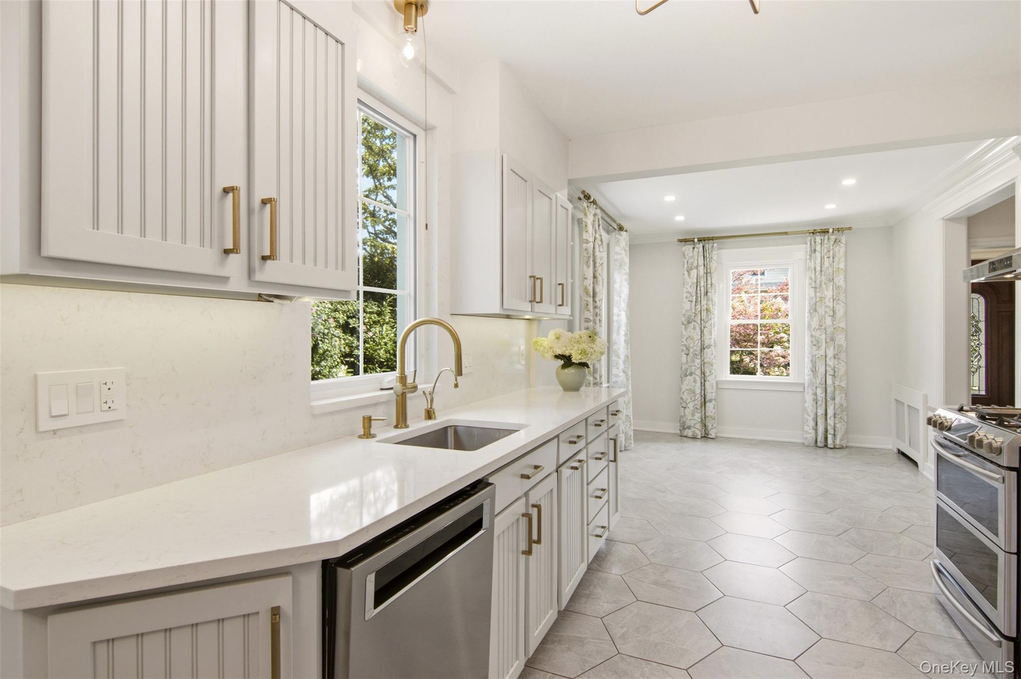 32 Franklin Avenue Property Photo 13