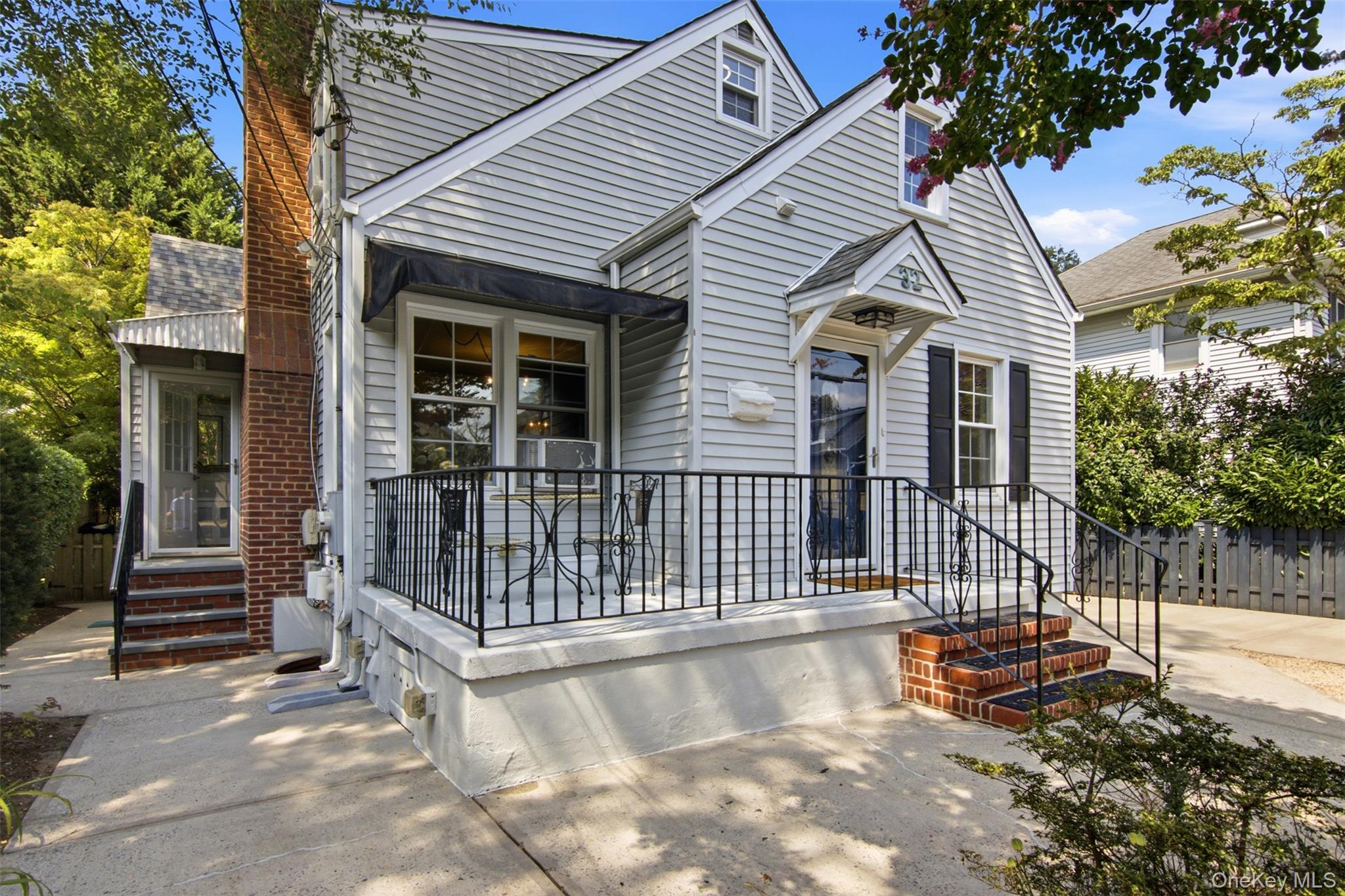32 Franklin Avenue Property Photo 32