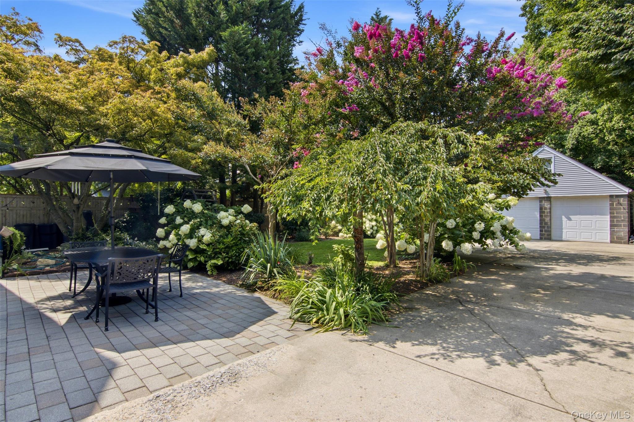 32 Franklin Avenue Property Photo 45