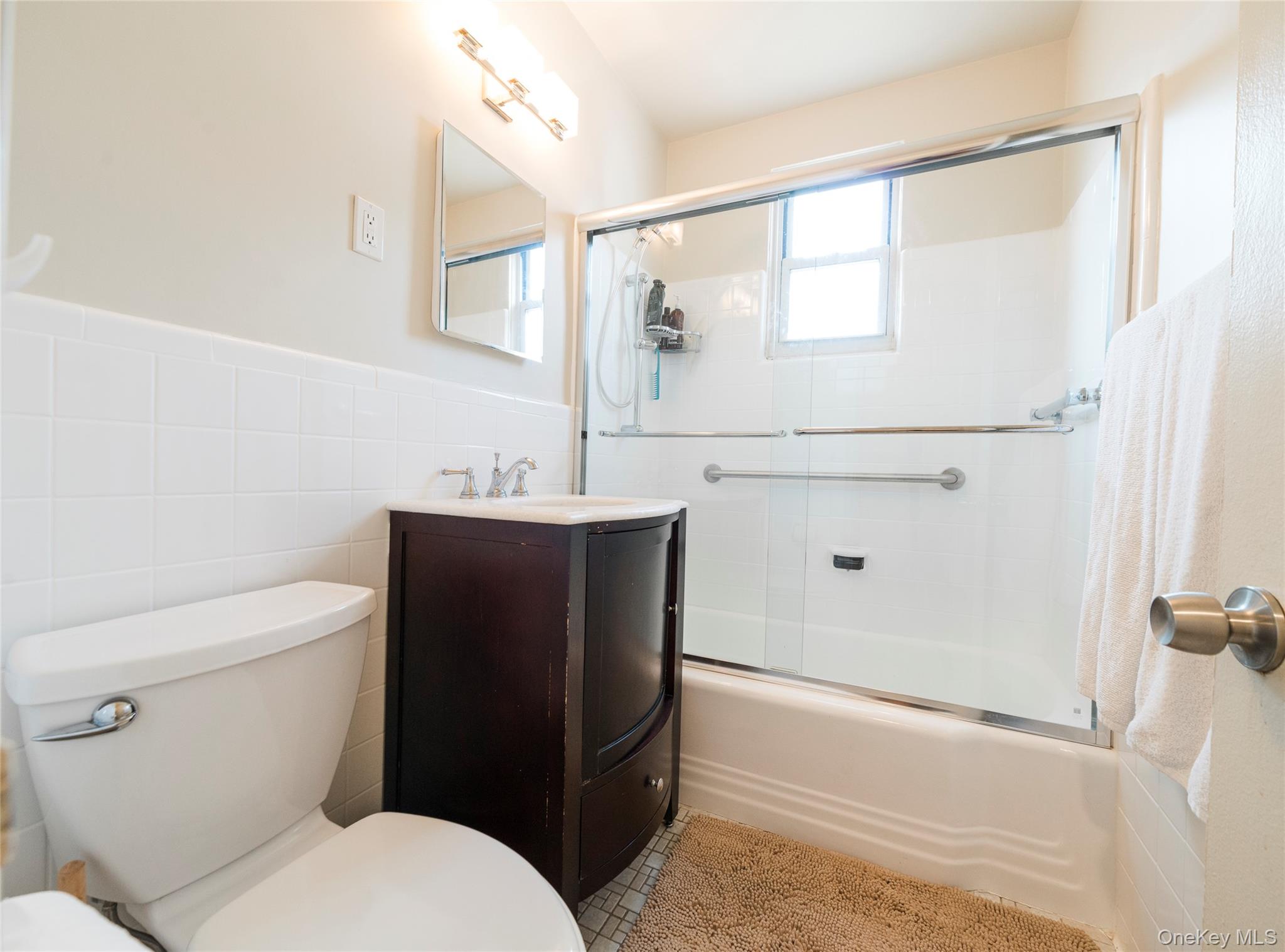 11 Bryant Crescent 2a Property Photo 7