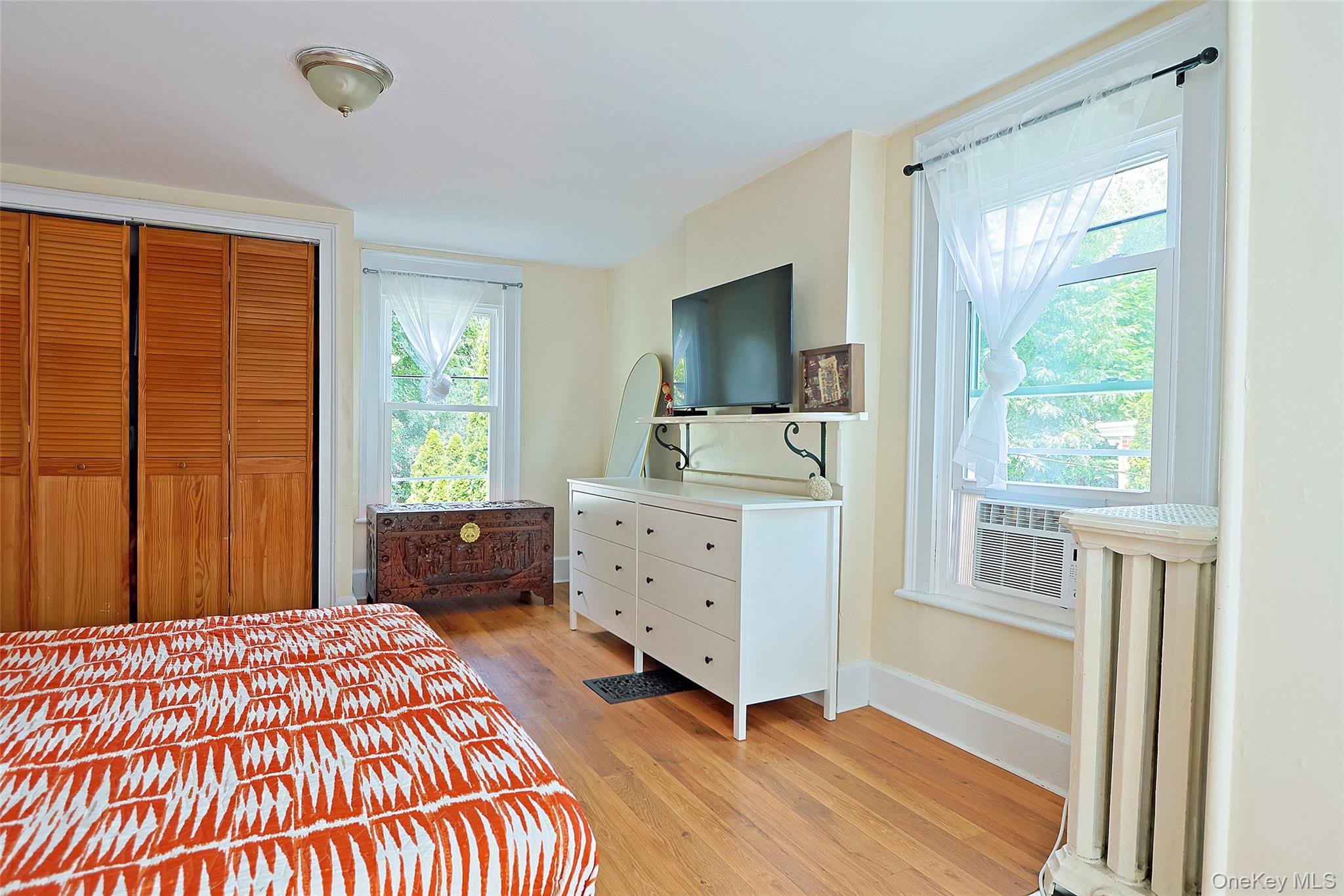 16 Elm Street Property Photo 24