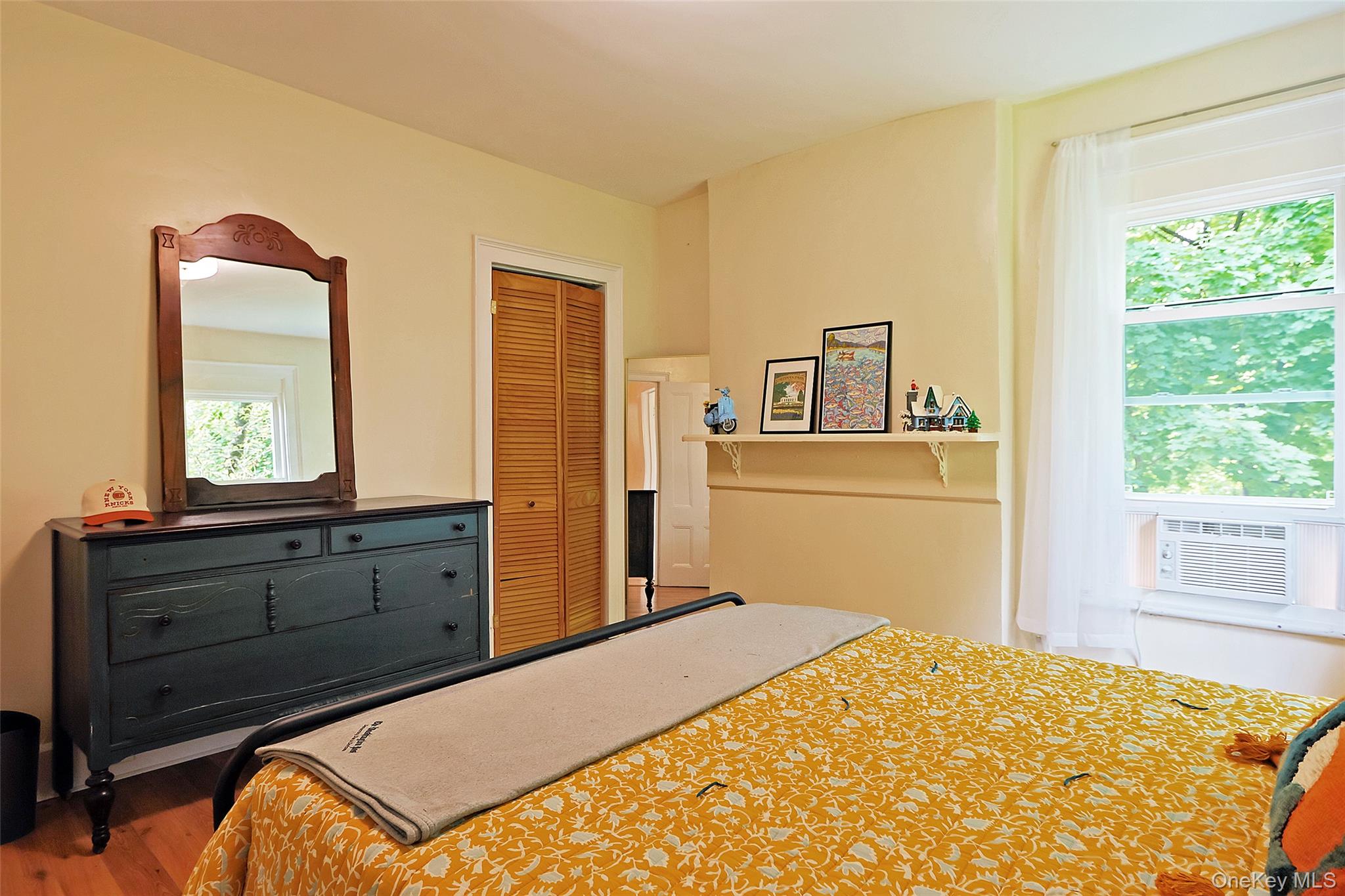 16 Elm Street Property Photo 29