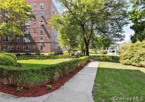 220 Pelham Road 5e Property Photo 27