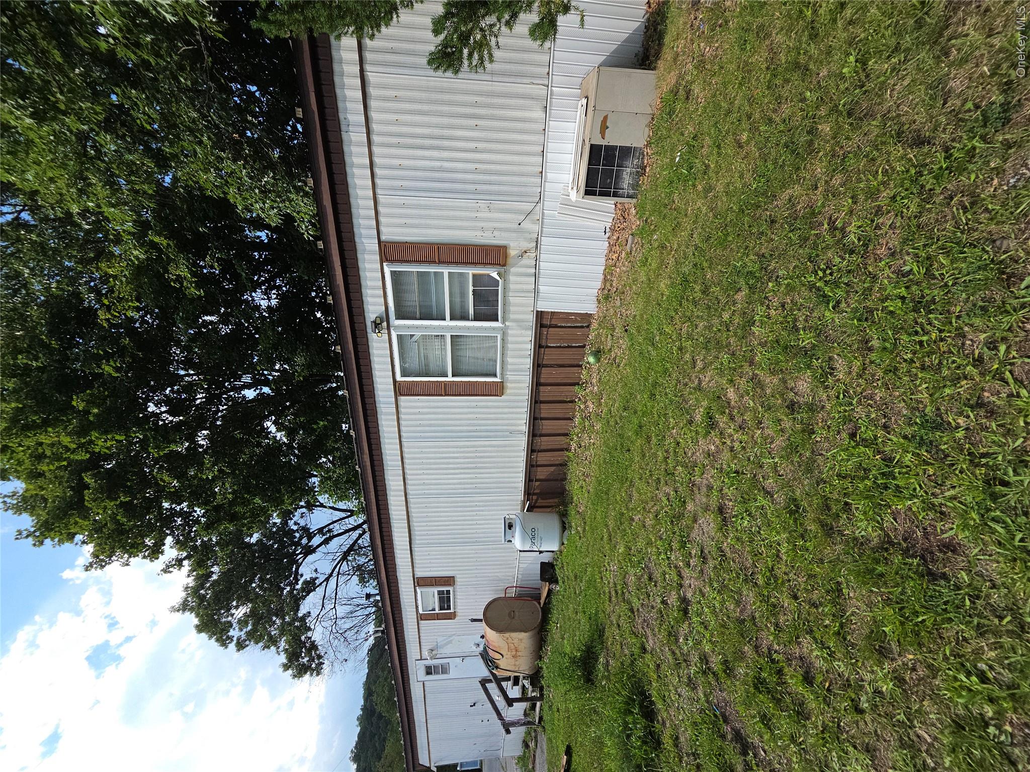 9 Rivercrest Road 22 Property Photo 3
