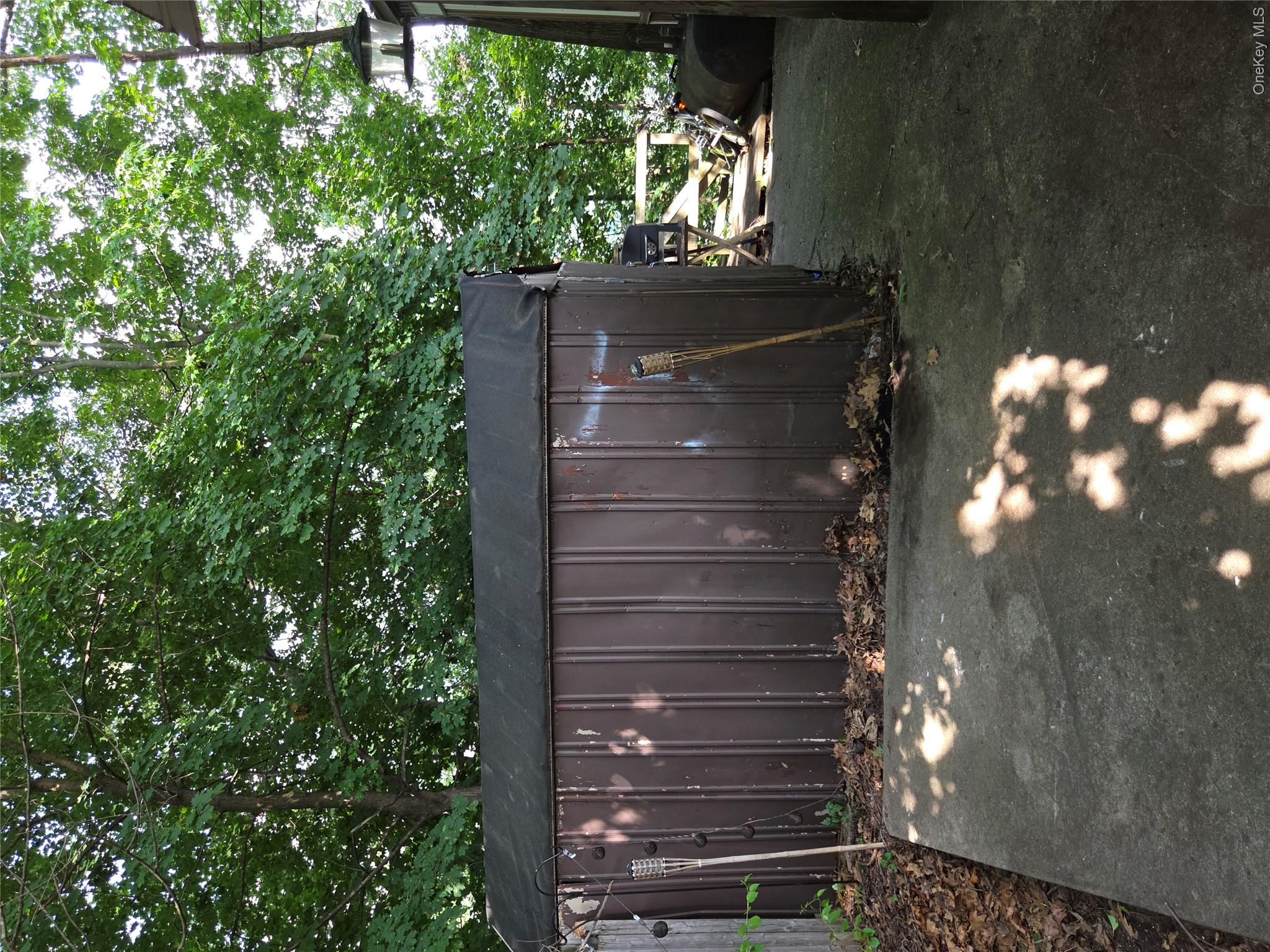 9 Rivercrest Road 22 Property Photo 5
