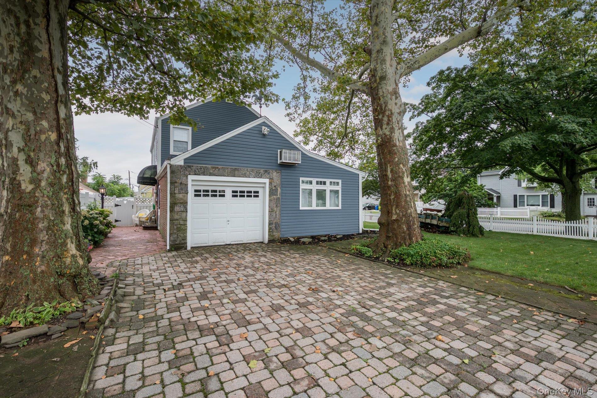 2563 Milburn Avenue Property Photo 22