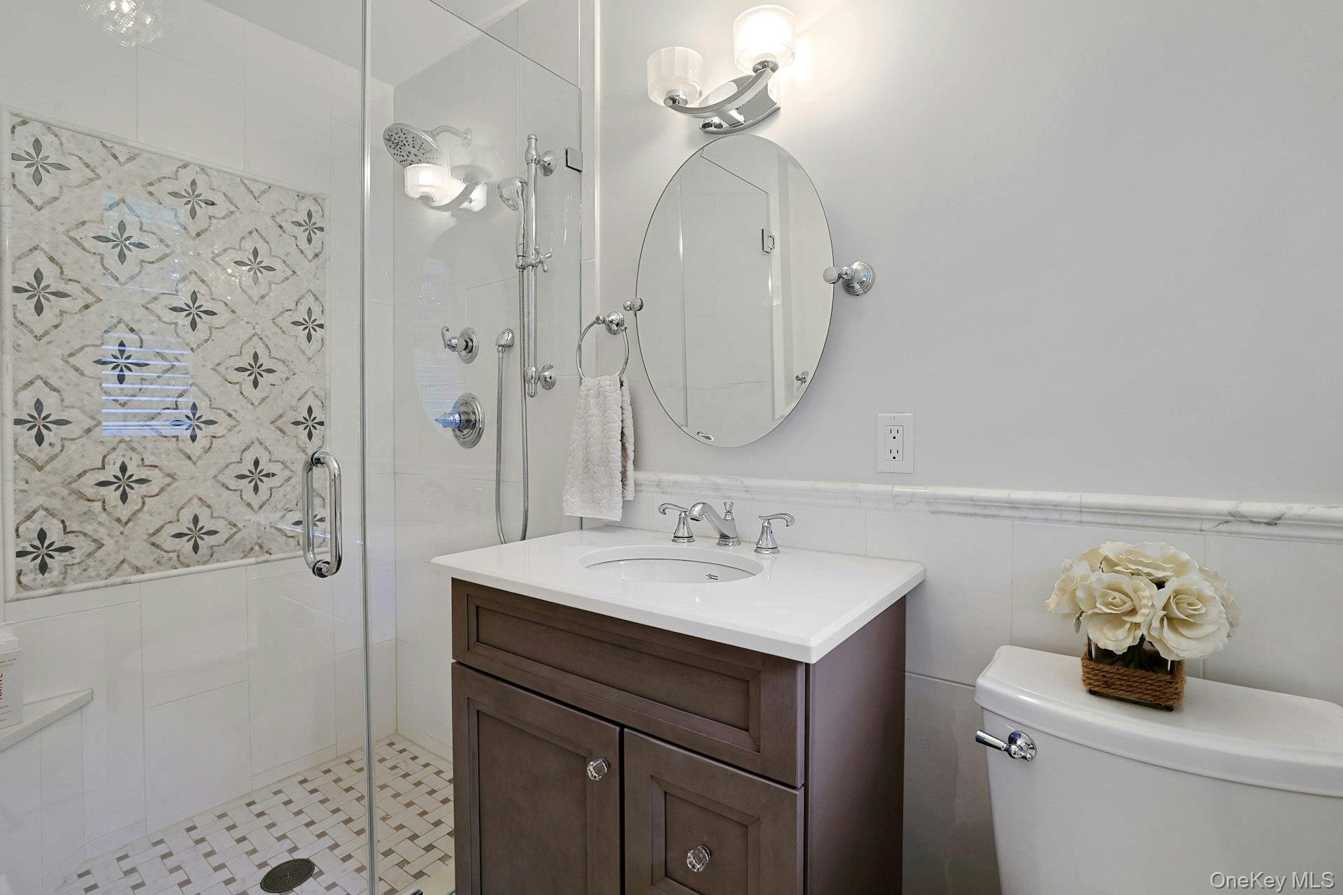 5 Prides Crossing Property Photo 16