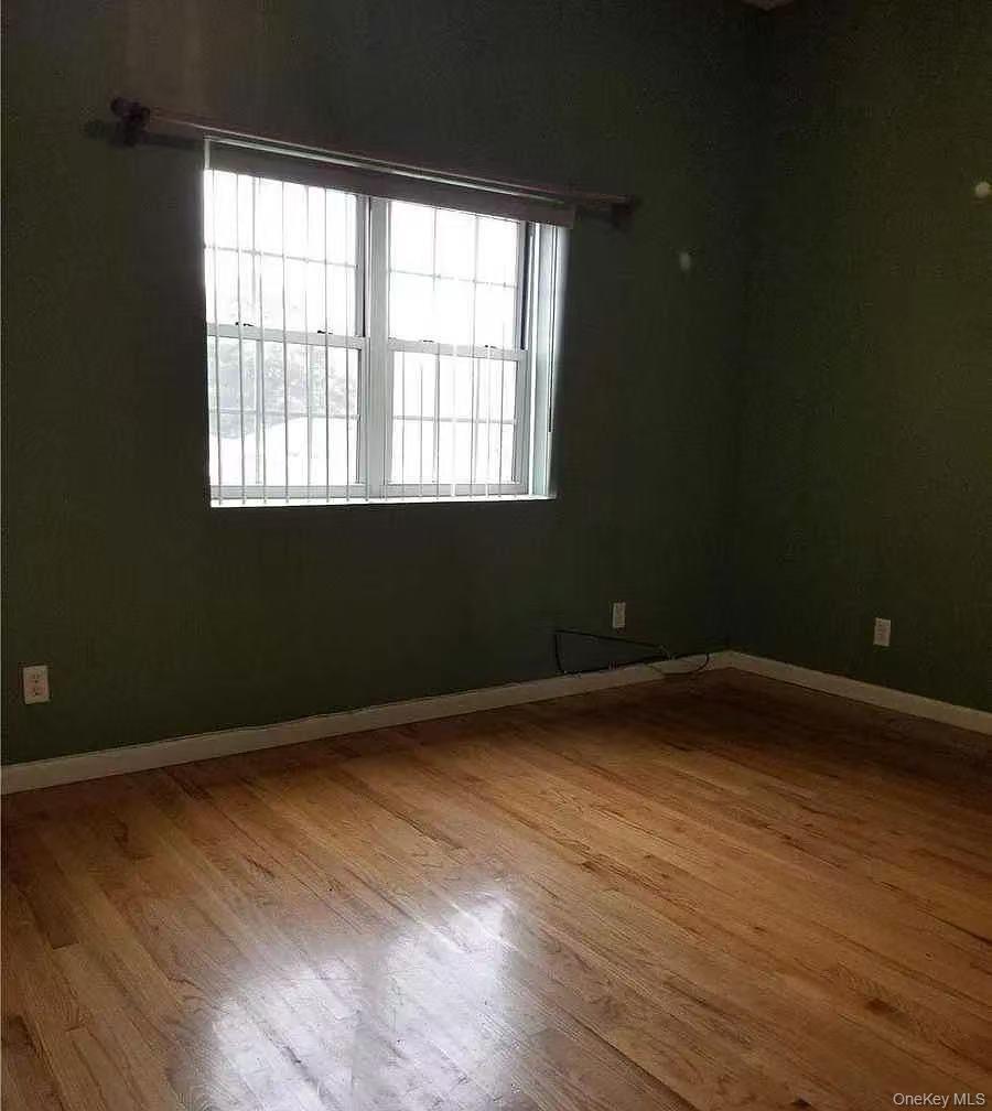 71-74 161st Street Second Floor Property Photo 5