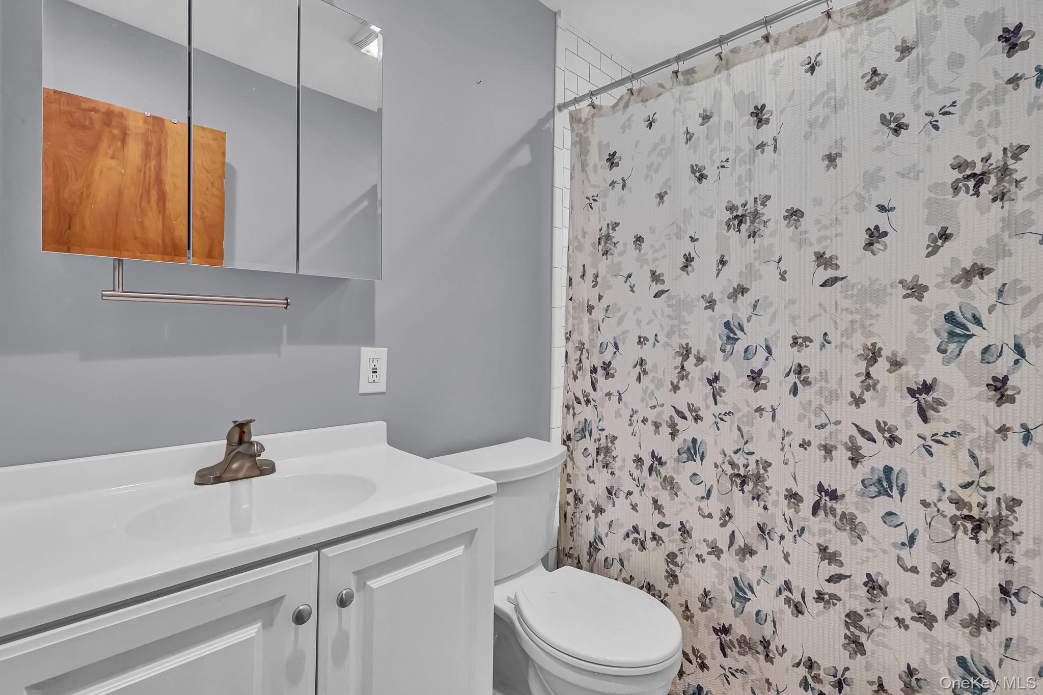 127 Decker Avenue Property Photo 6