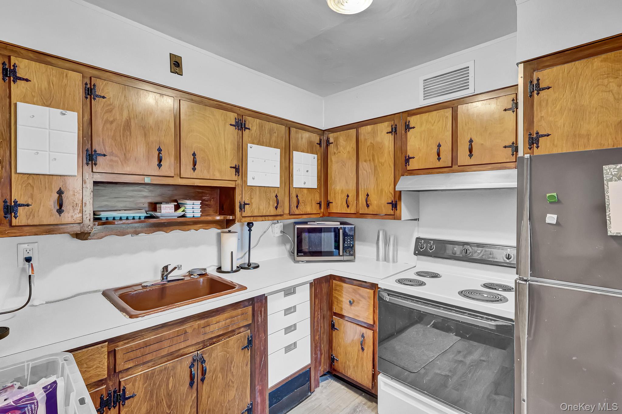 127 Decker Avenue Property Photo 14