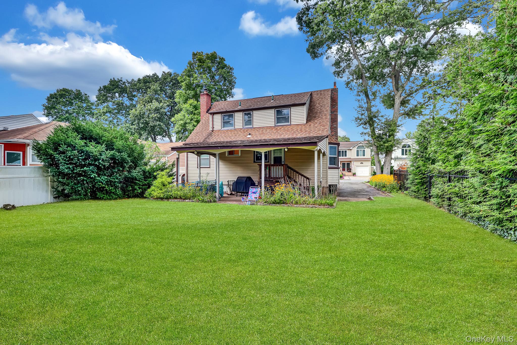 127 Decker Avenue Property Photo 27