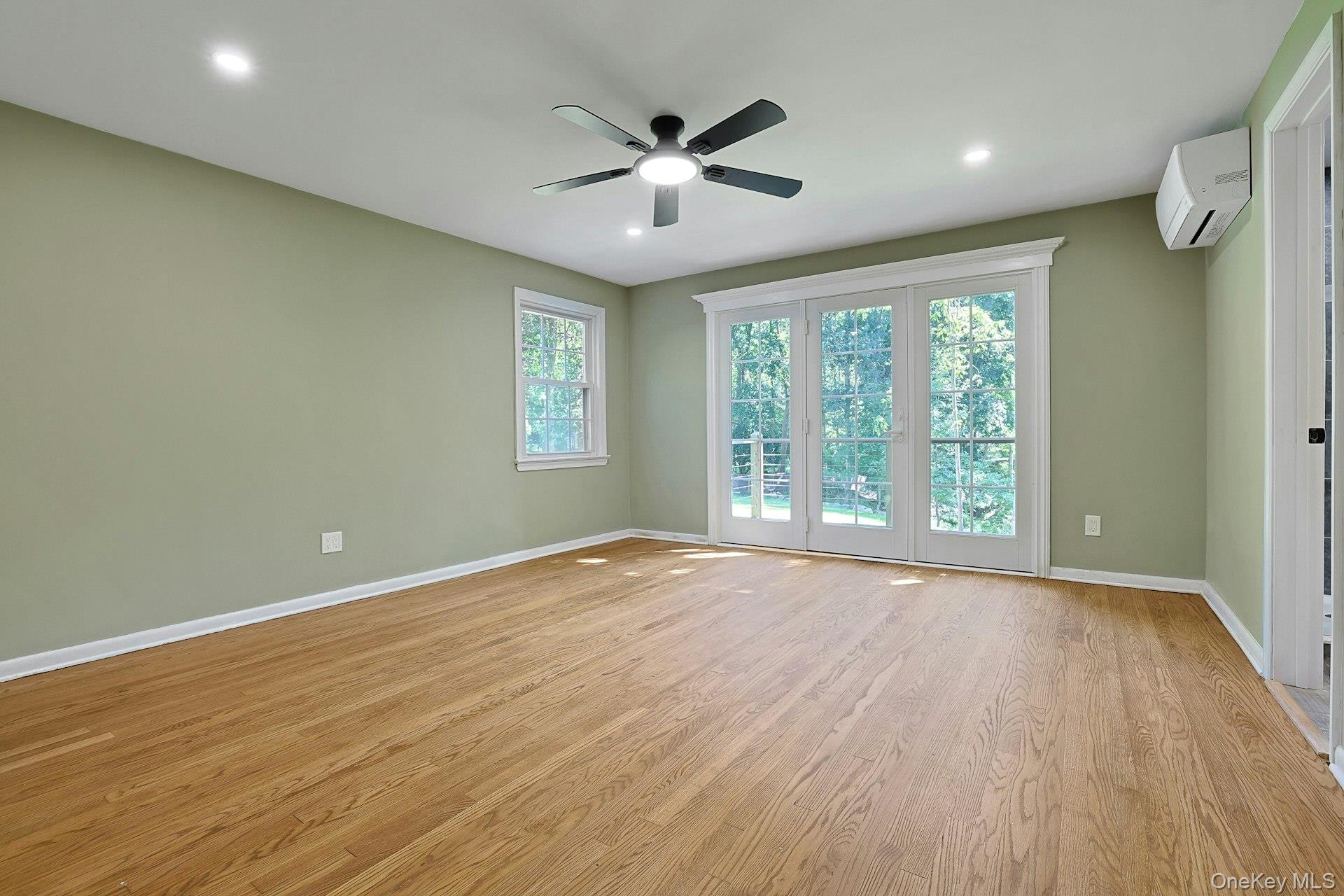 556 Babbling Brook Lane Property Photo 22