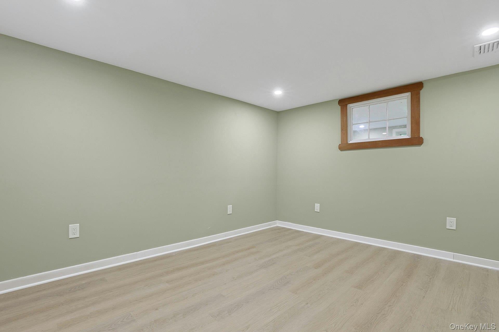 556 Babbling Brook Lane Property Photo 39