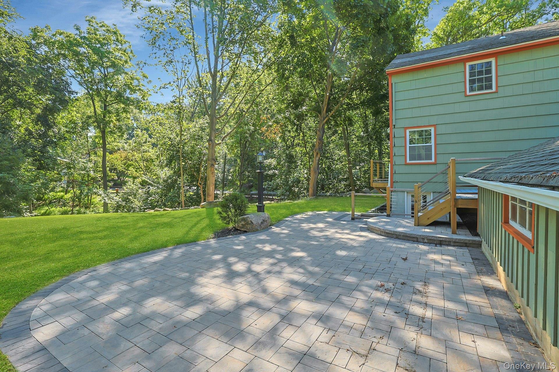 556 Babbling Brook Lane Property Photo 42