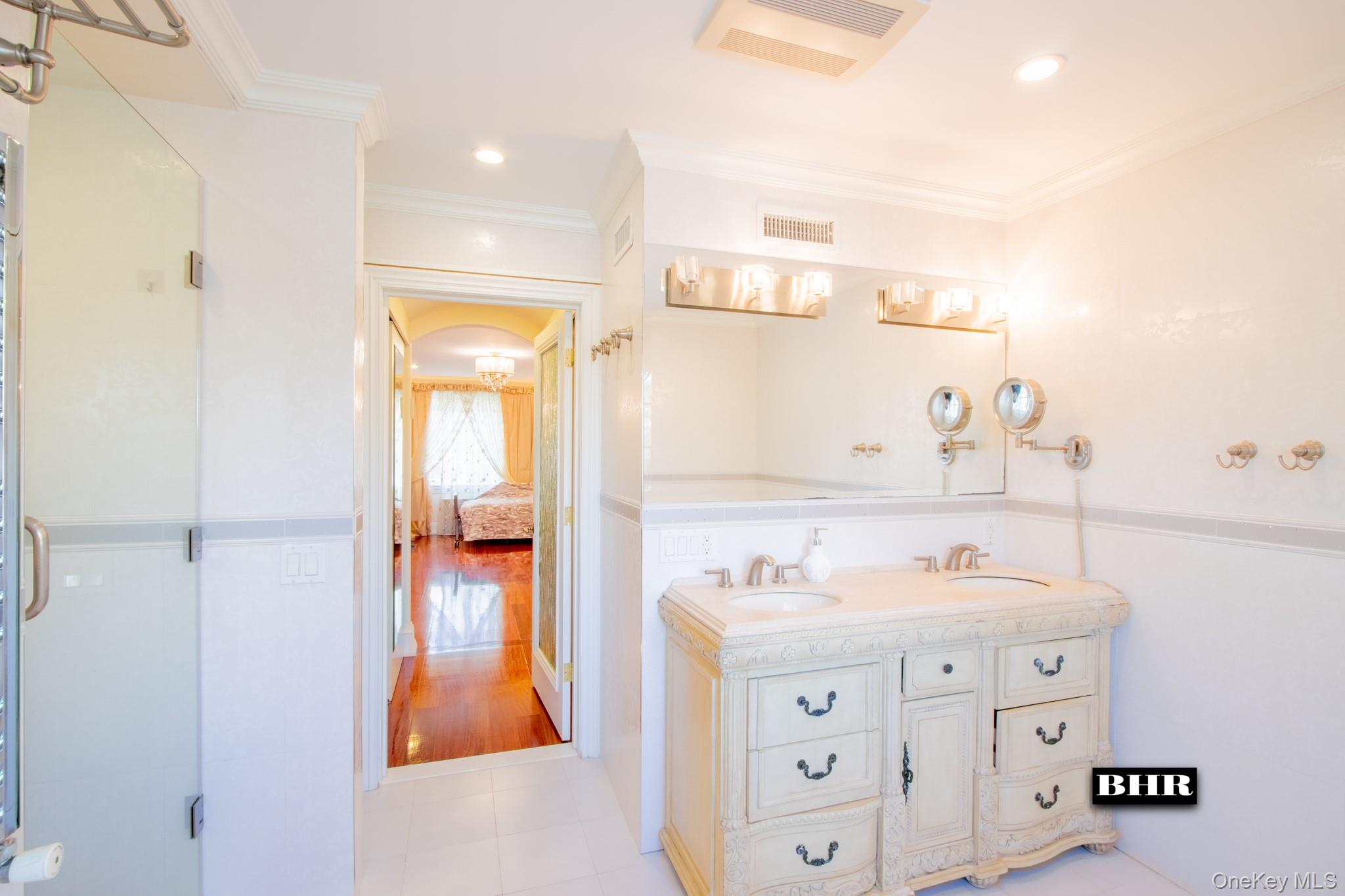 4094 Ocean Avenue Property Photo 10