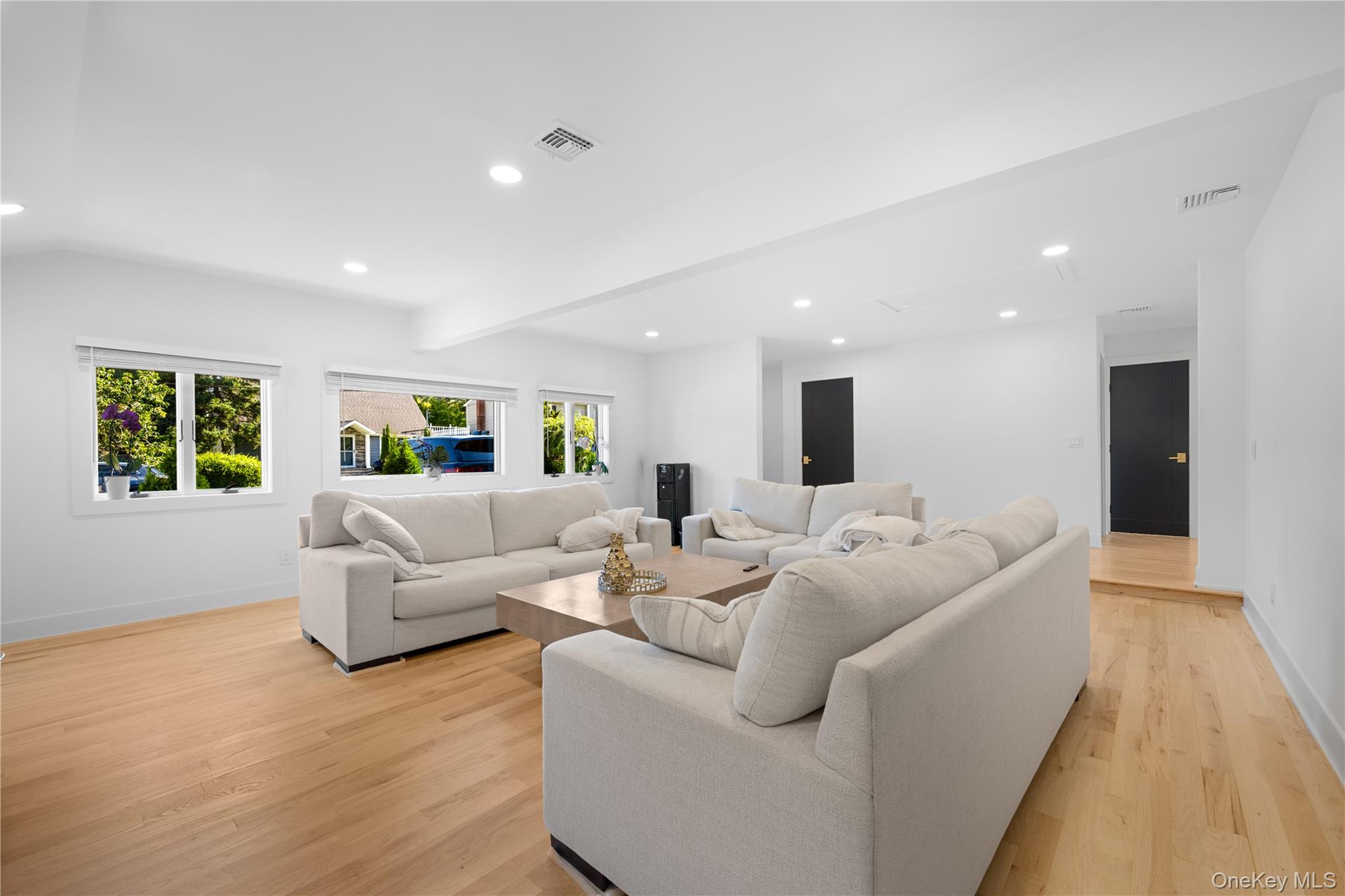 7 Tyrconnell Avenue Property Photo 11