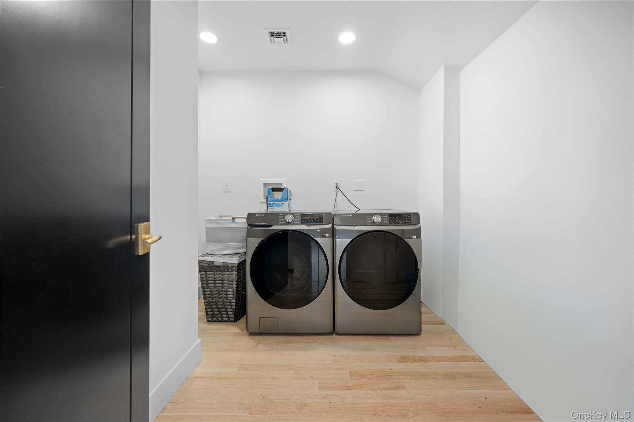 7 Tyrconnell Avenue Property Photo 20