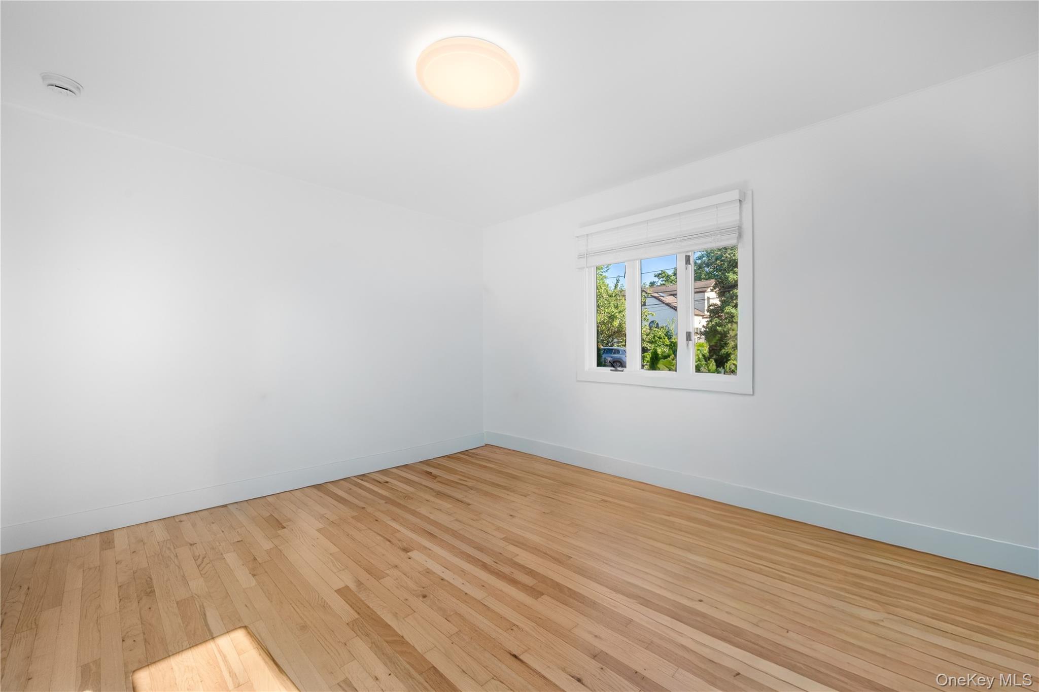 7 Tyrconnell Avenue Property Photo 37