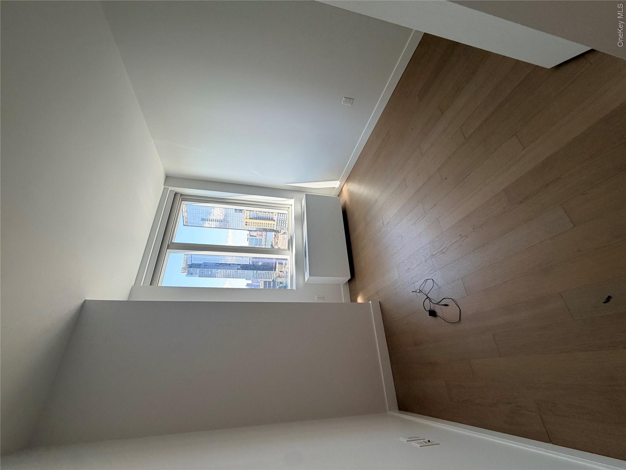 1038955 Property Photo 1