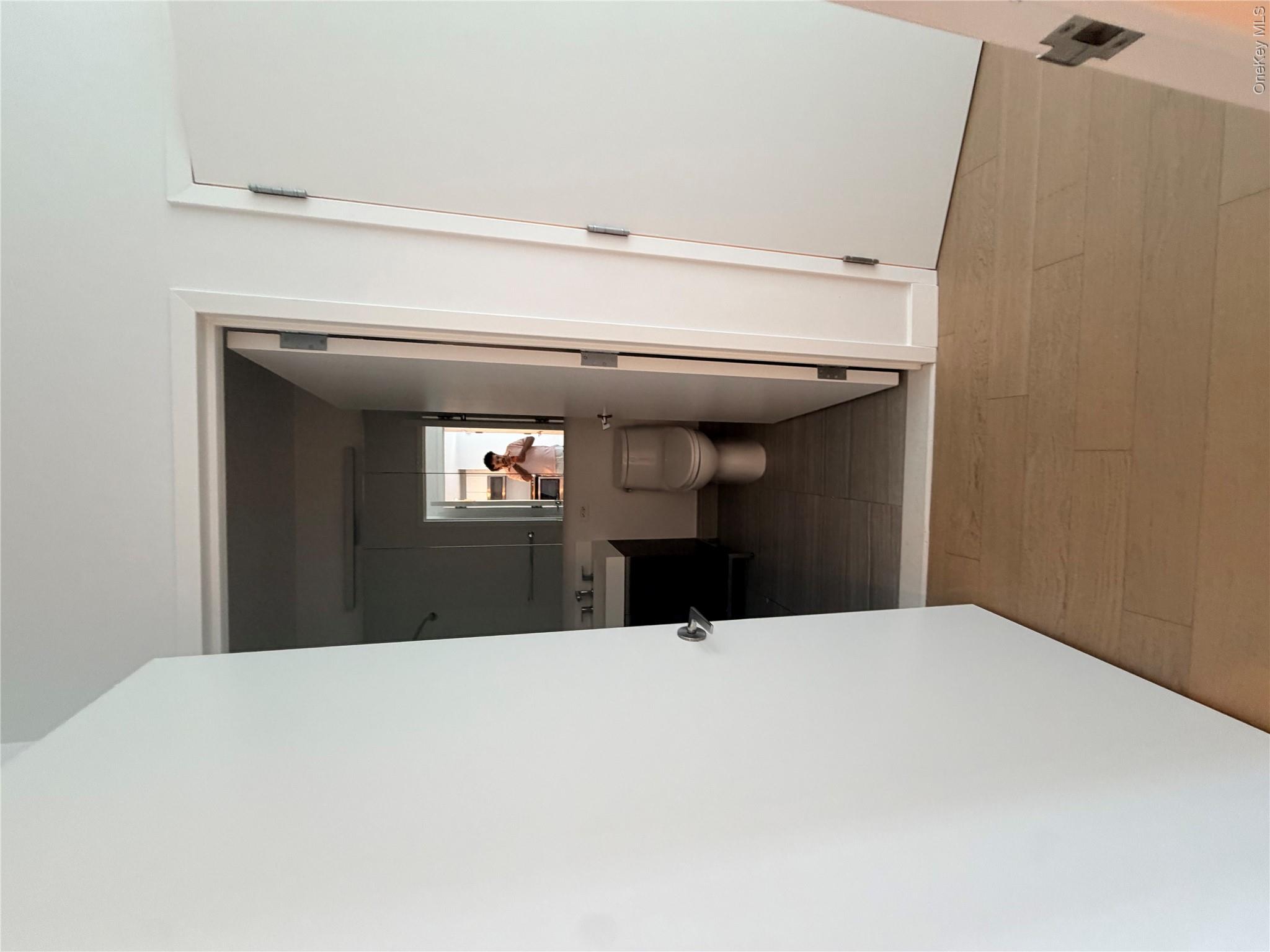 1038955 Property Photo 2