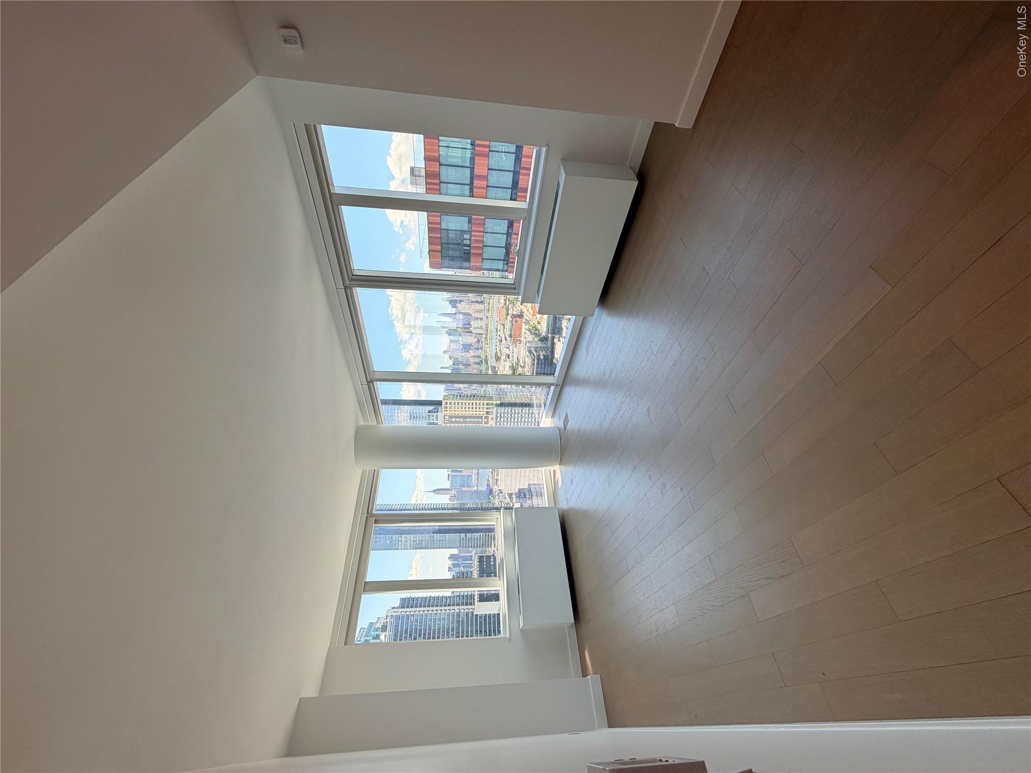1038955 Property Photo 6
