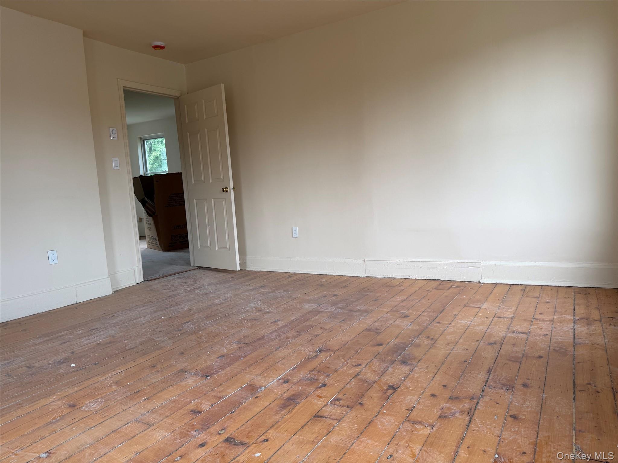 50 S Montgomery Street 2 Property Photo 4