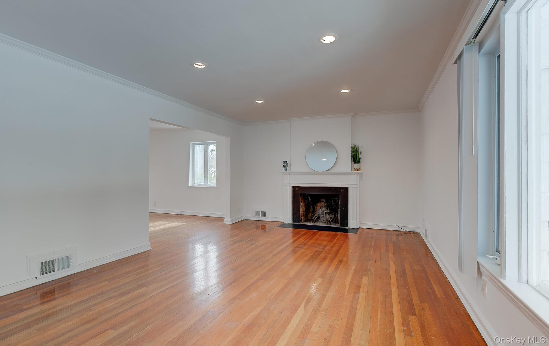 9 Wimbleton Lane Property Photo 3