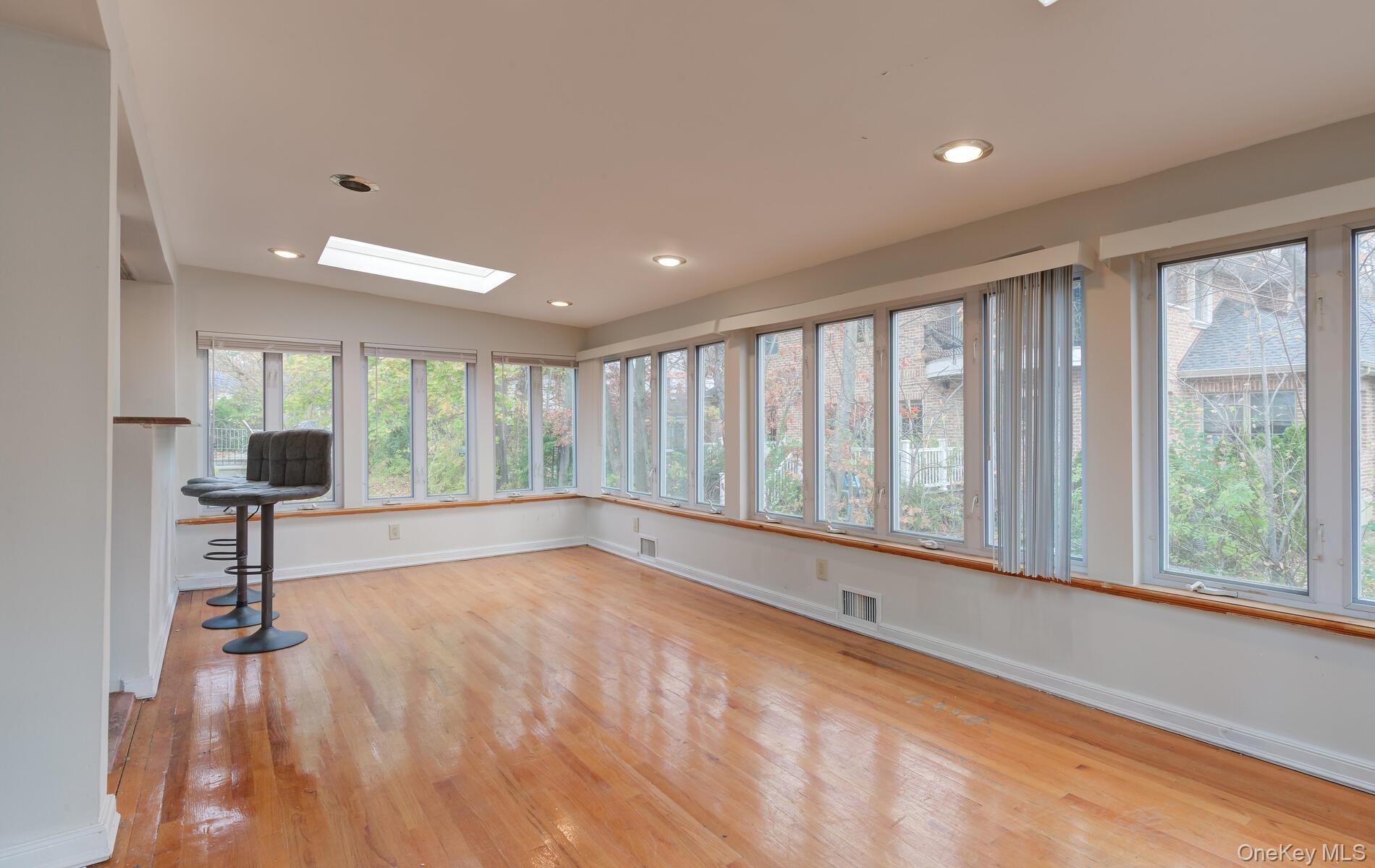 9 Wimbleton Lane Property Photo 11