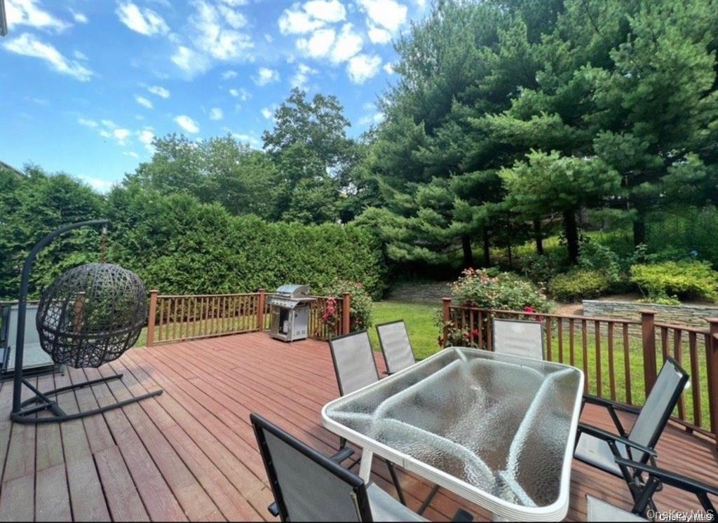 73 Abbott Drive Property Photo 7