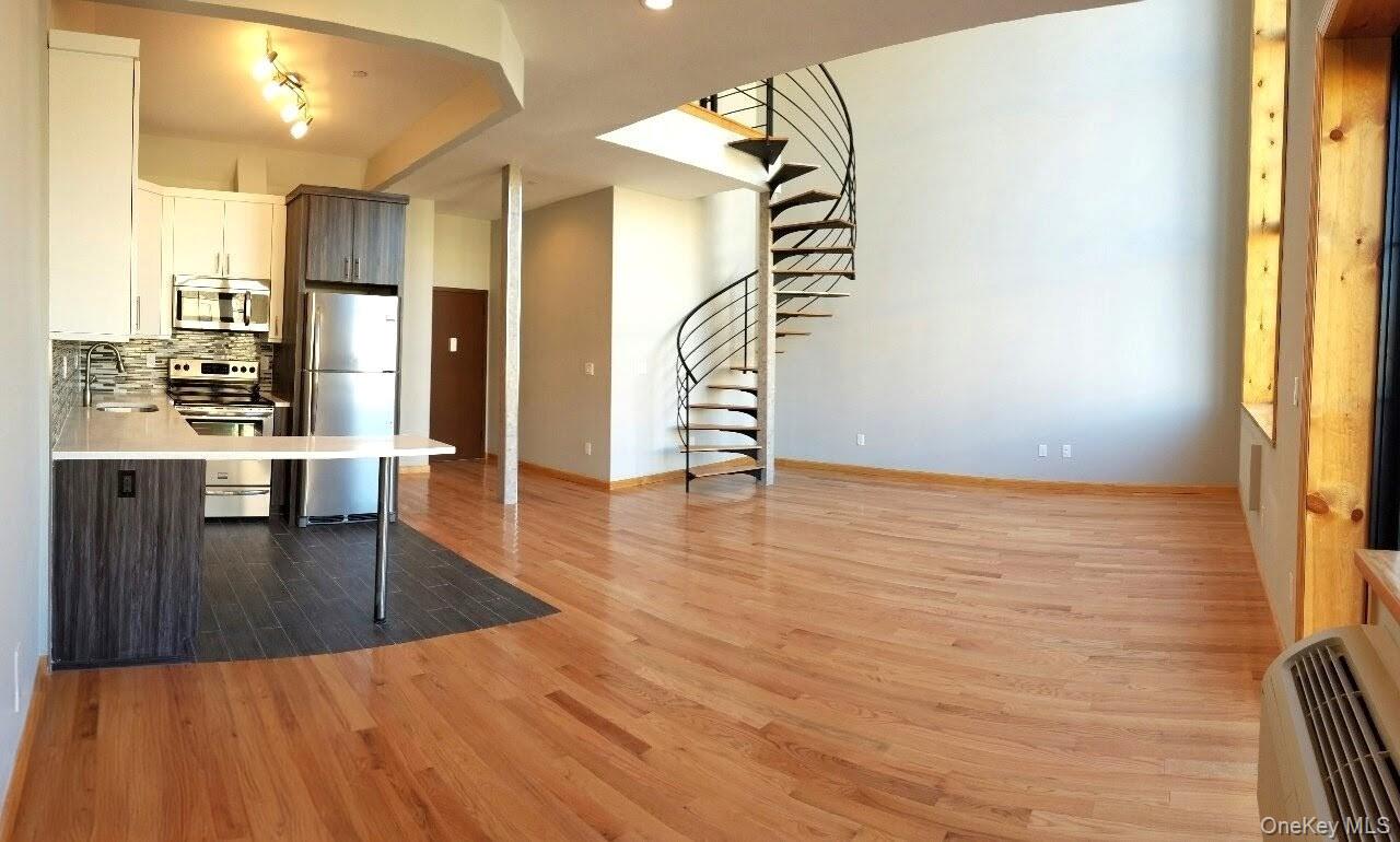 14-18 31st Street Property Photo 6