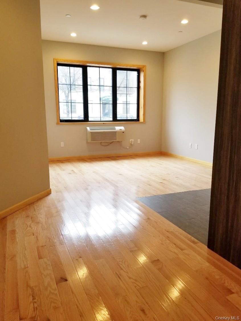 14-18 31st Street Property Photo 23