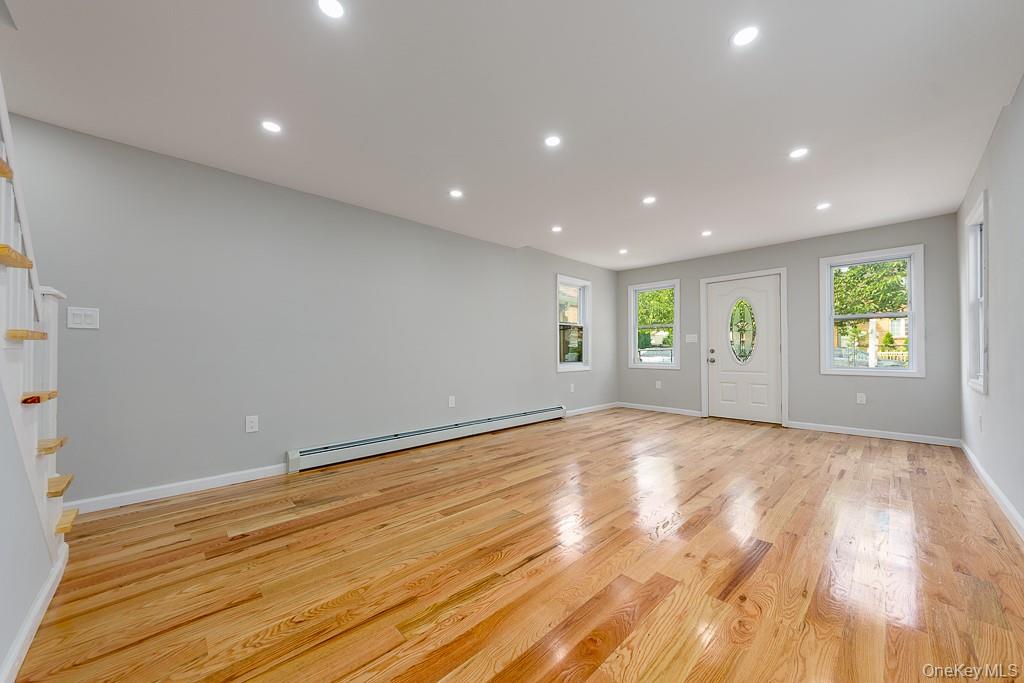 12313 144th Street Property Photo 4