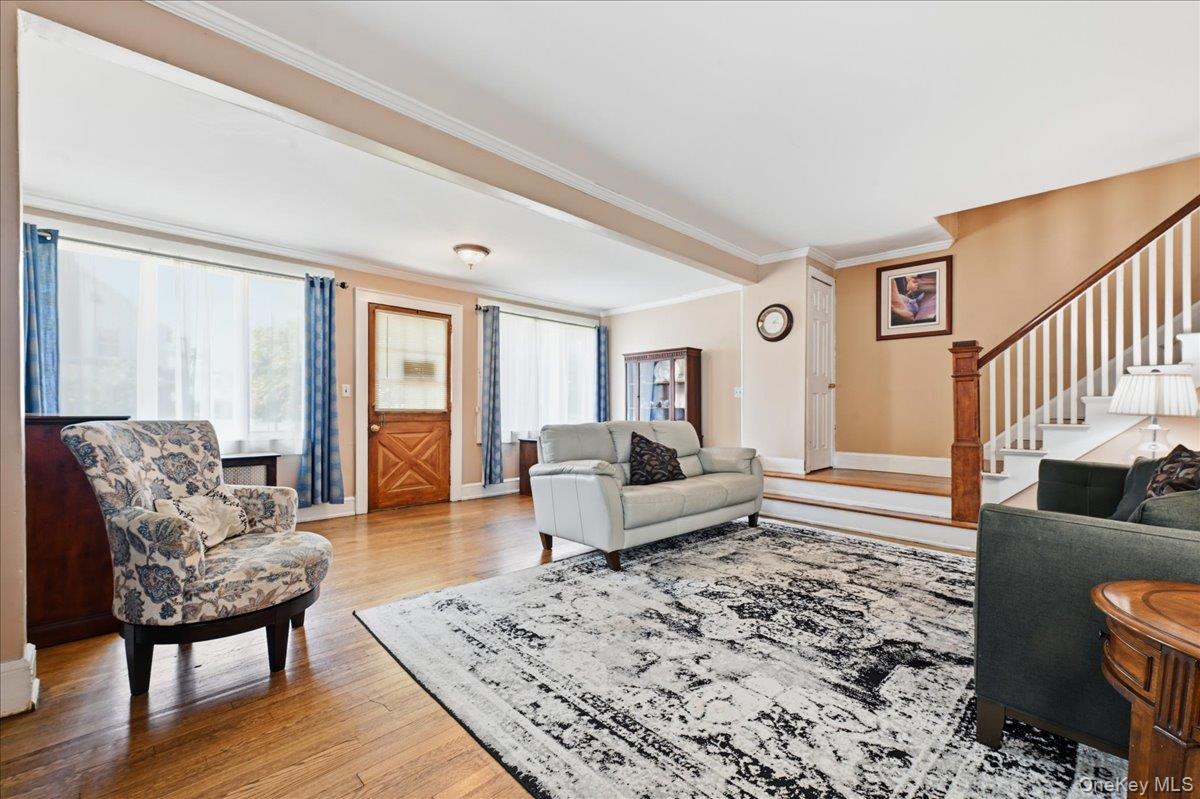 53 Larch Avenue Property Photo 2