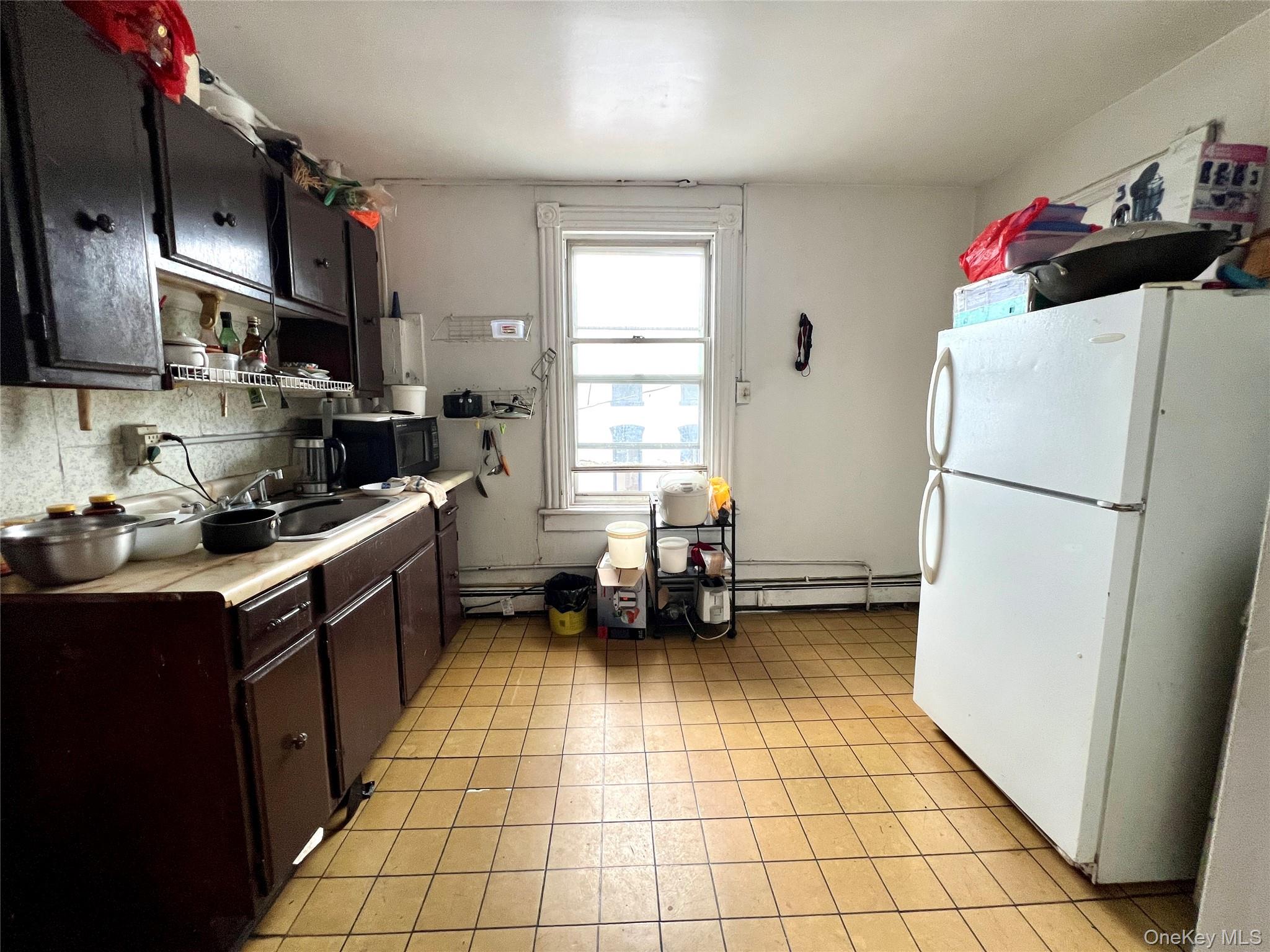 250 Main Street Property Photo 4