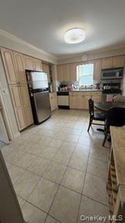 216 Broadway Property Photo 7