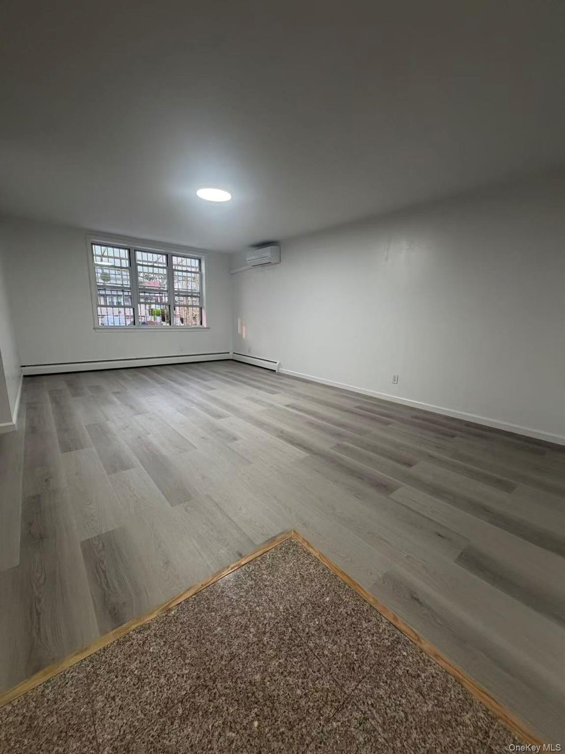 14442 Willets Point Boulevard Property Photo 2