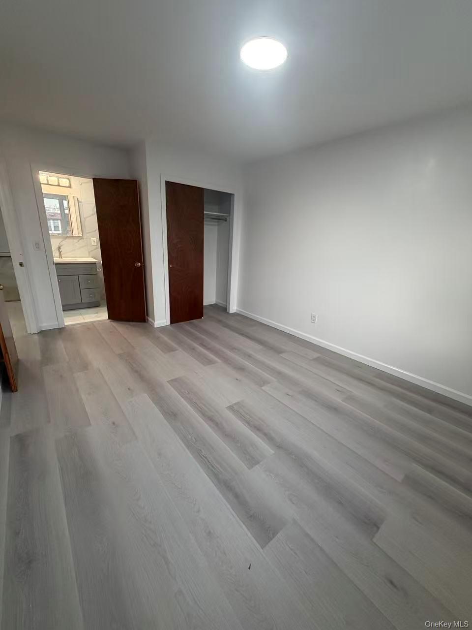 14442 Willets Point Boulevard Property Photo 9