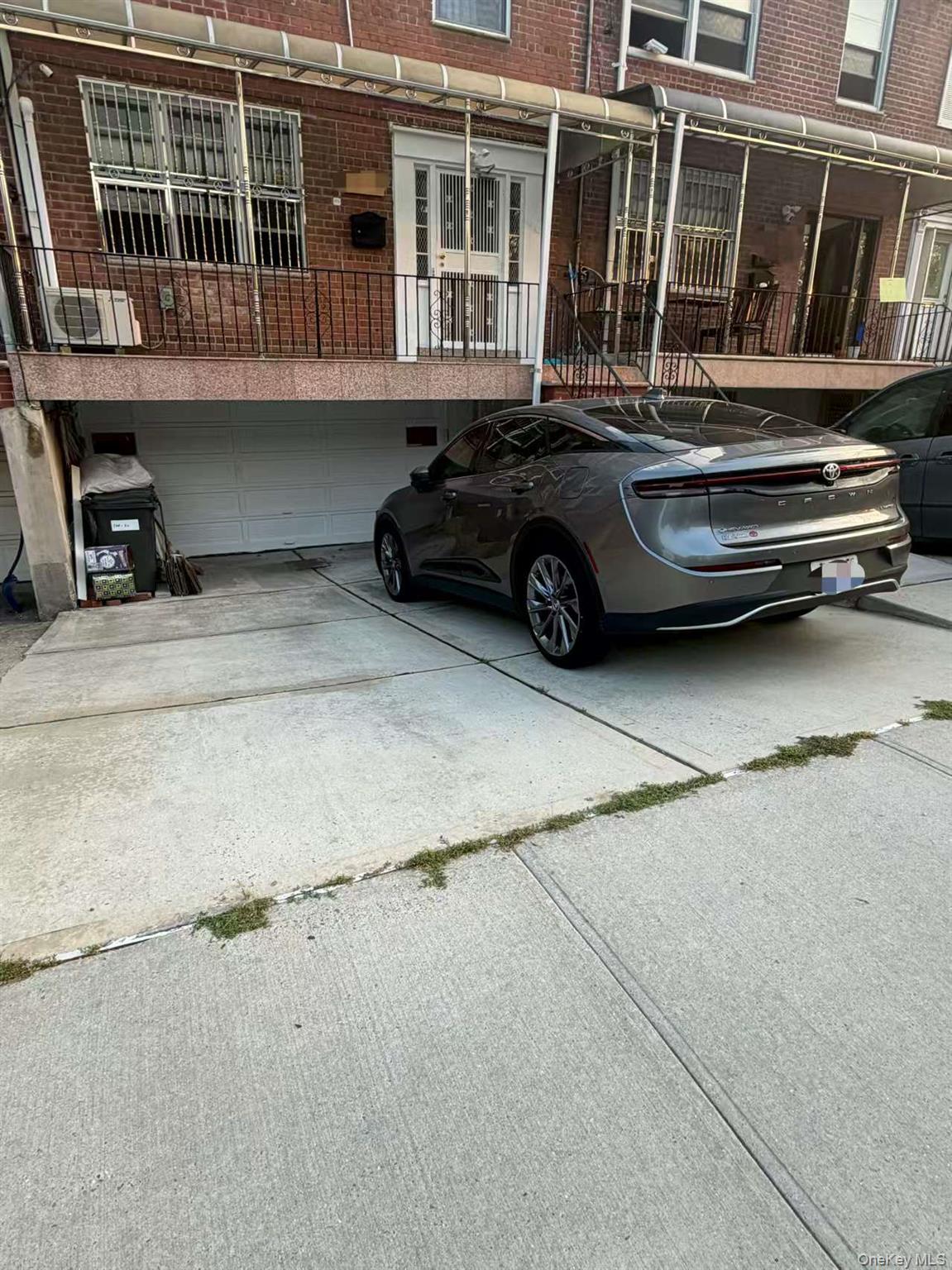 14442 Willets Point Boulevard Property Photo 10