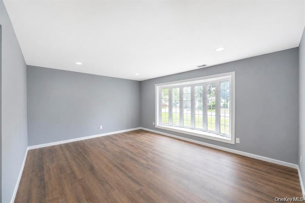 779 Peconic Avenue Property Photo 12