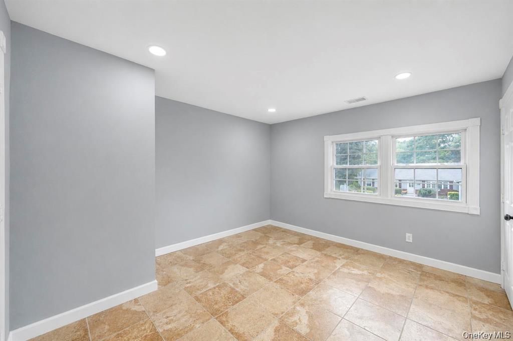 779 Peconic Avenue Property Photo 32
