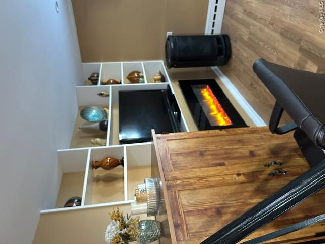 1038990 Property Photo 18