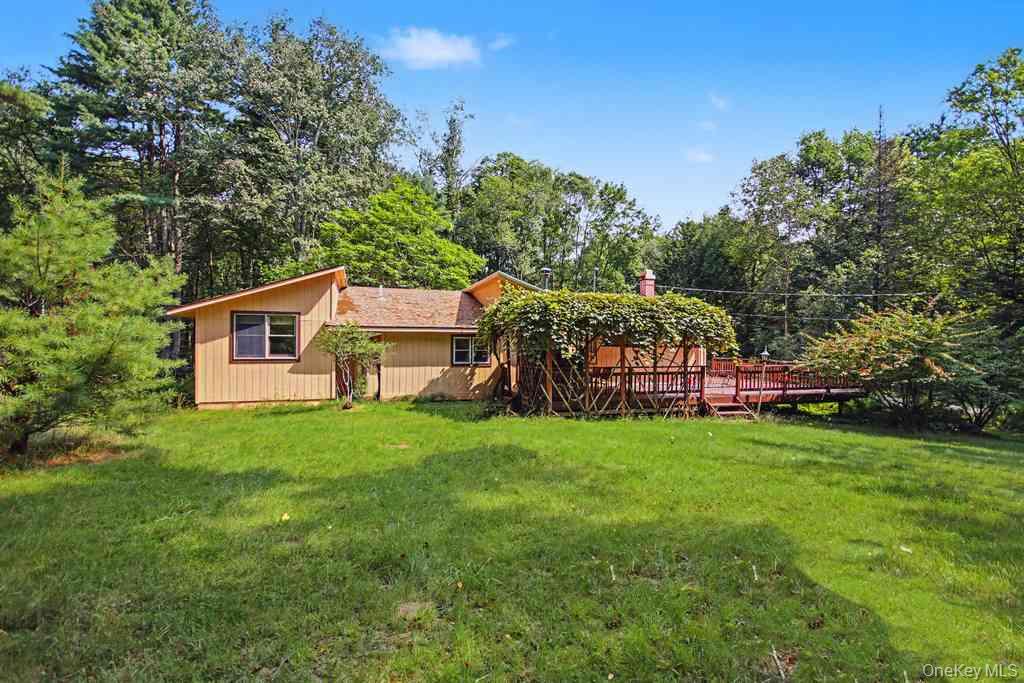 198 Pine Grove Road Property Photo 1