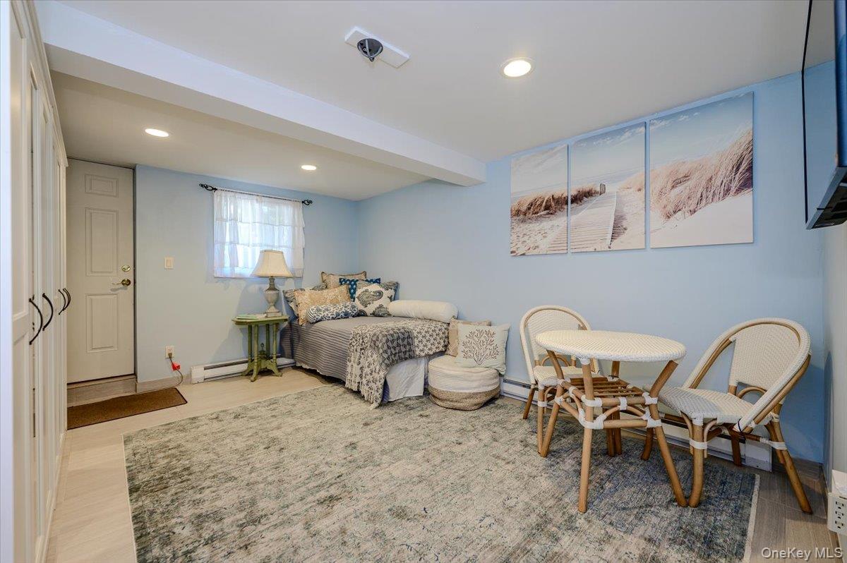 543 W Broadway A Property Photo 14