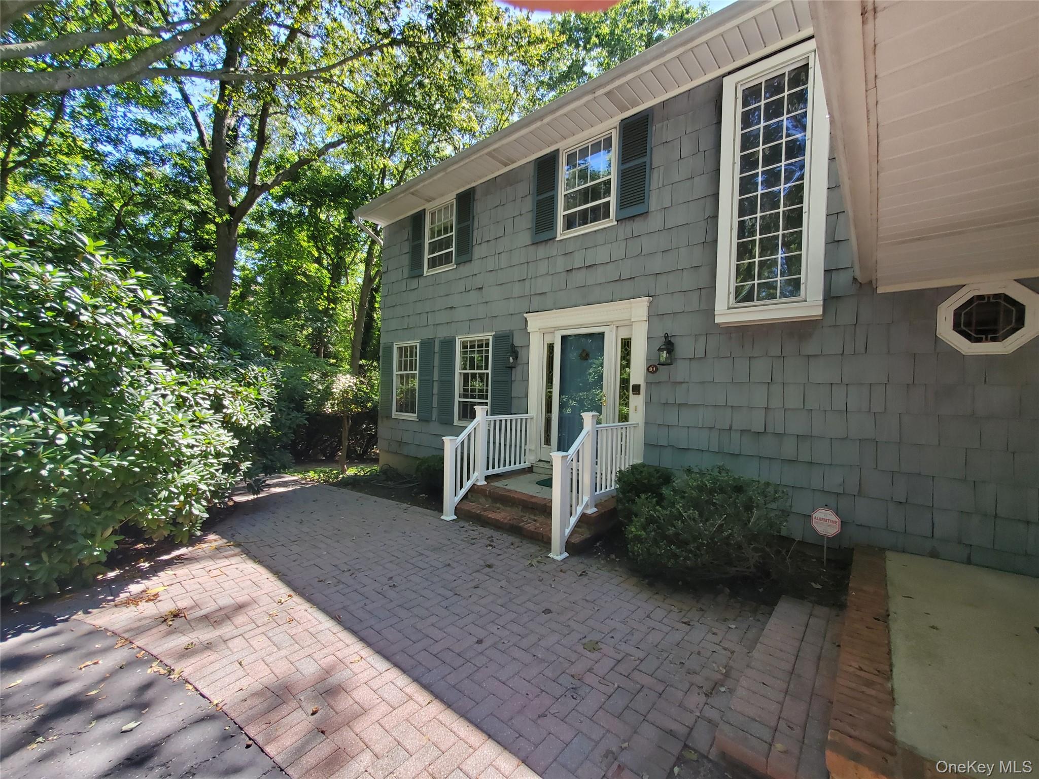 31 Sands Lane Property Photo 2