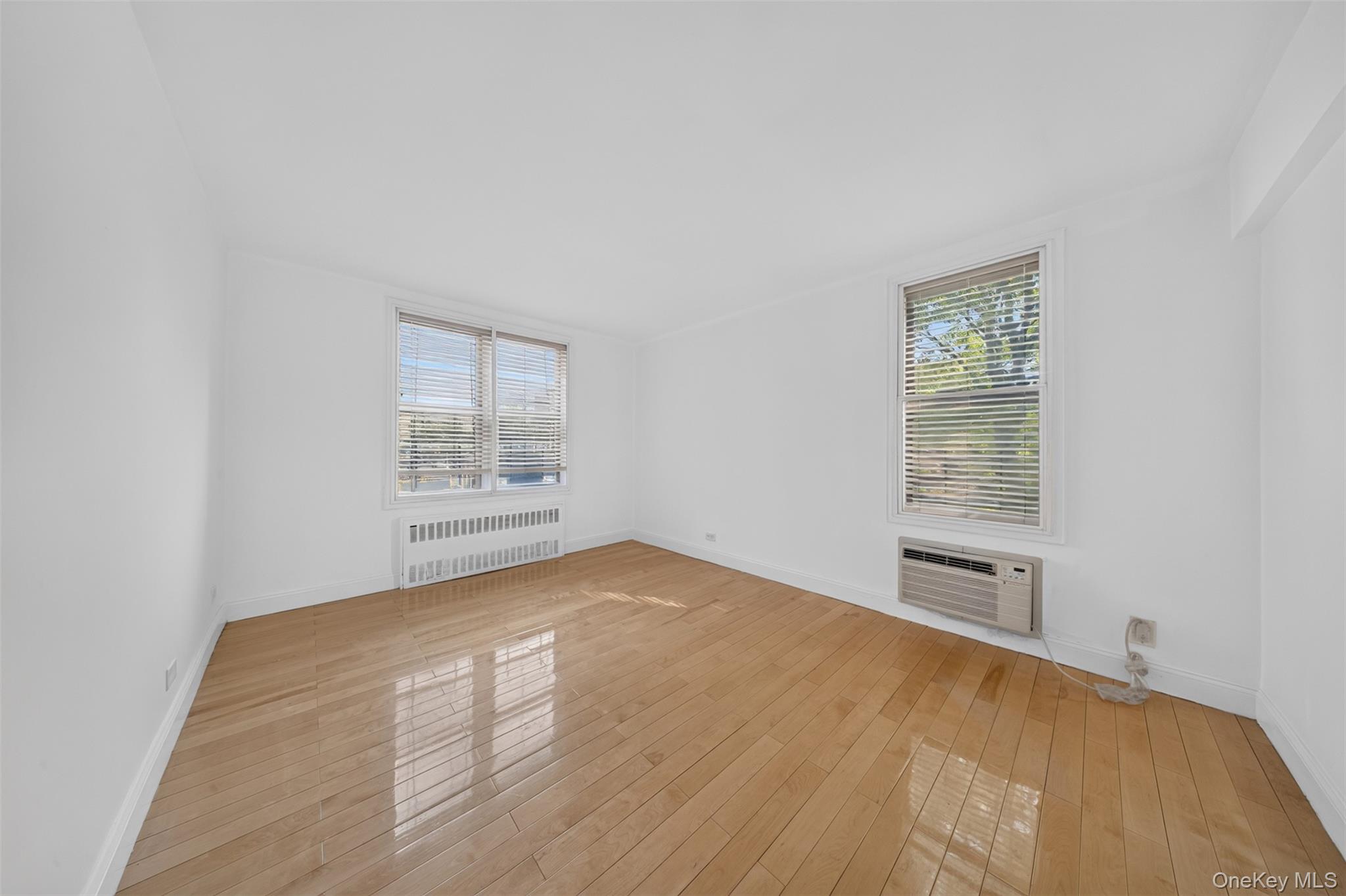 138-70 Elder Avenue 3l Property Photo 17