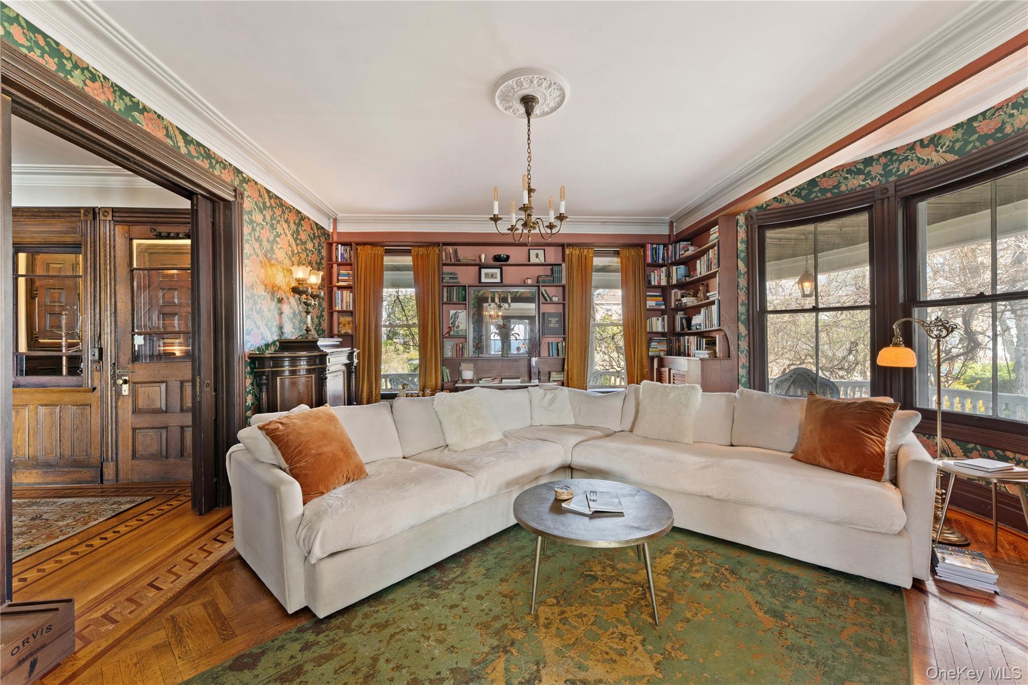 28 Hamilton Avenue Property Photo 3